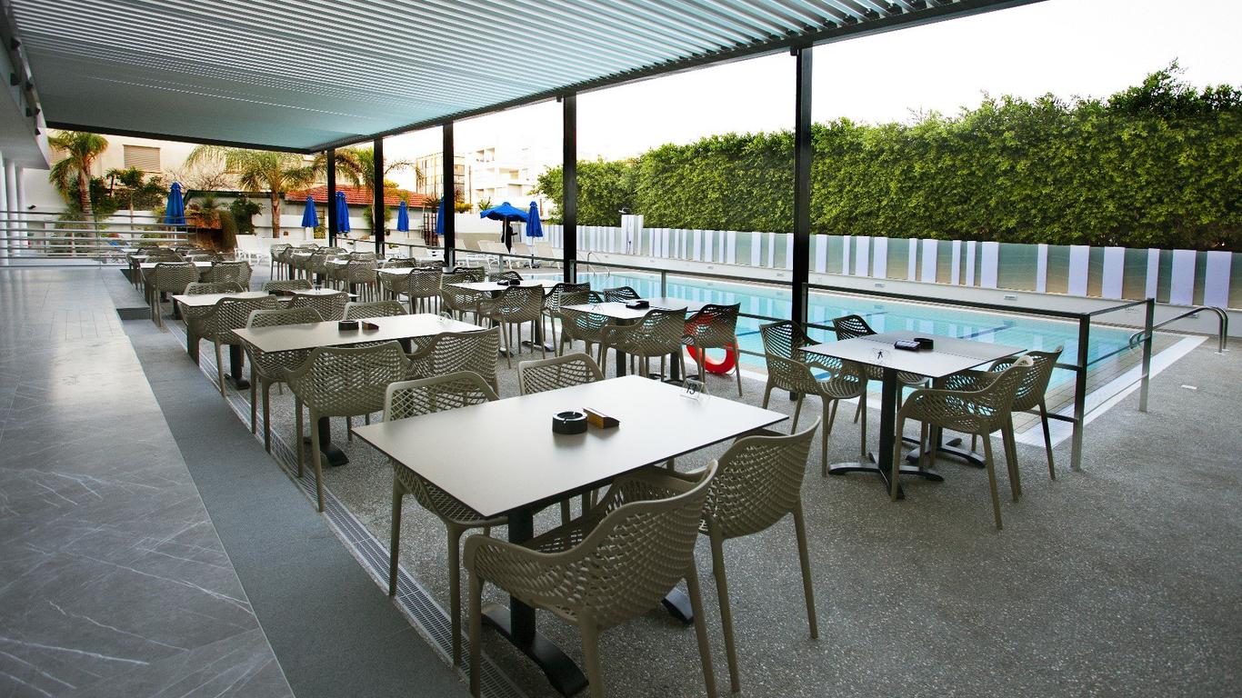 Pefkos City Hotel