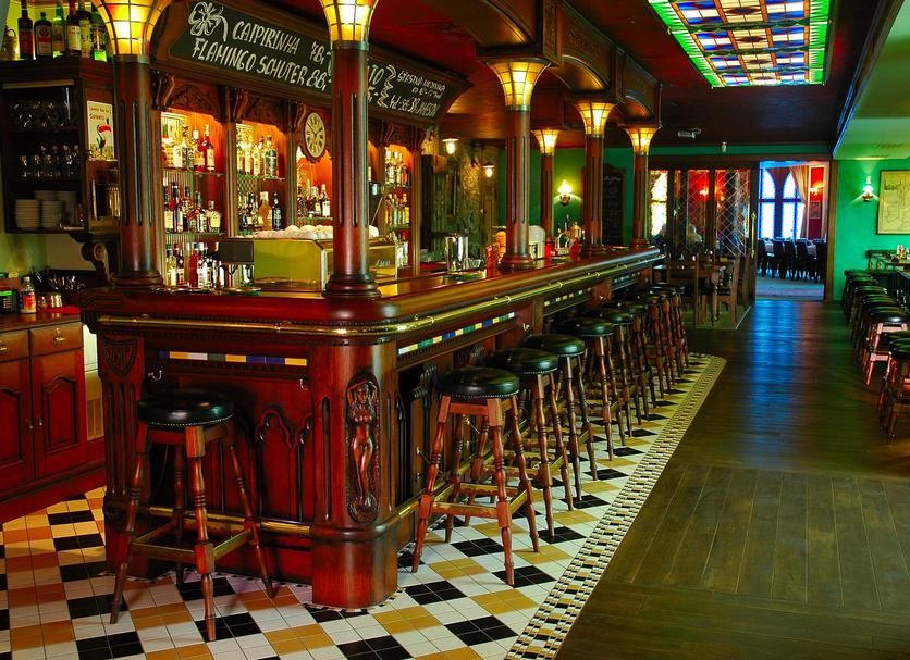 Bar Photo