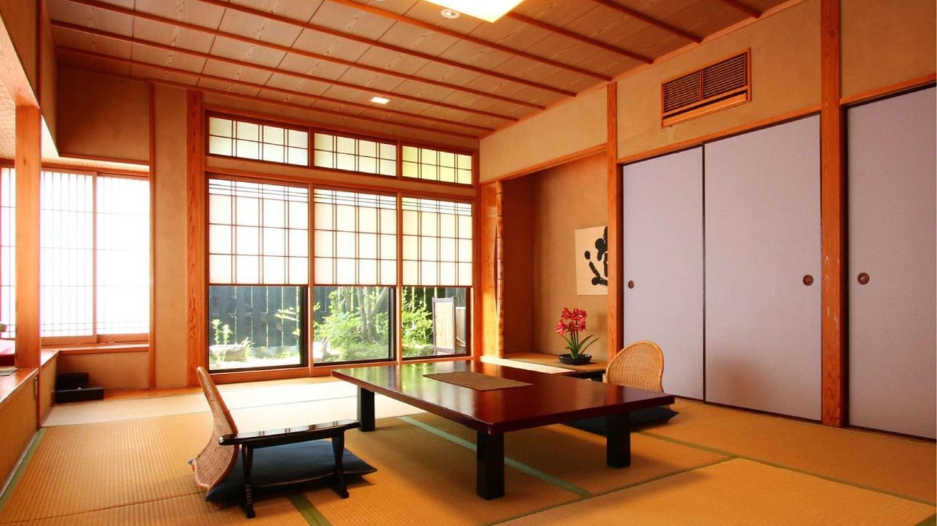 Hirayama Ryokan