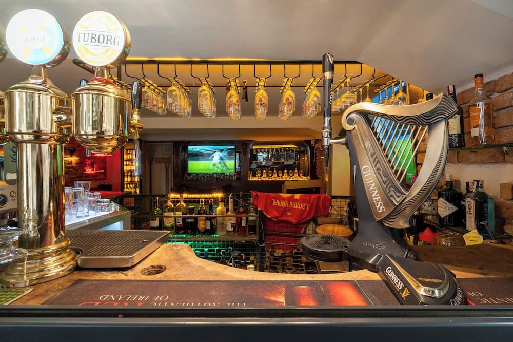 Bar Photo
