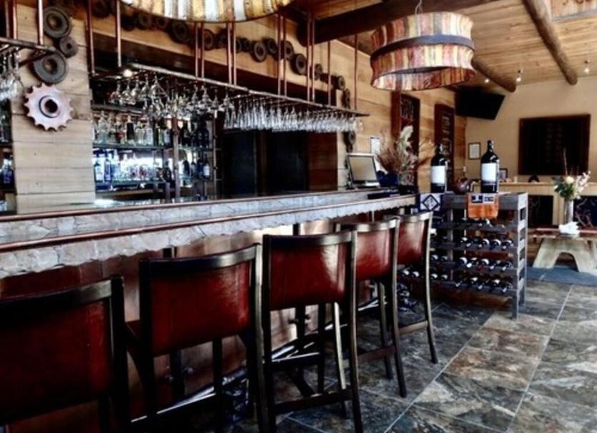 Bar Photo