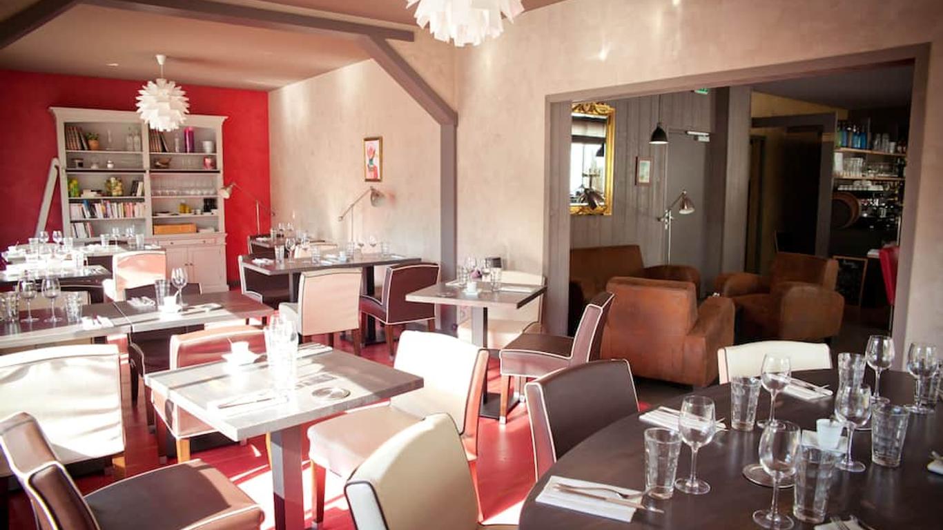 Hôtel Restaurant Logis Coté Lac