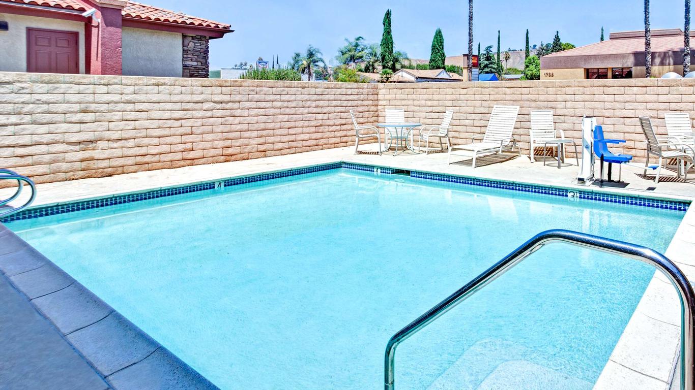 Travelodge by Wyndham Banning CA Near Casino/Outlet Mall