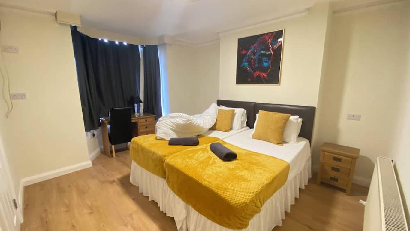 Meadows Way Guest House