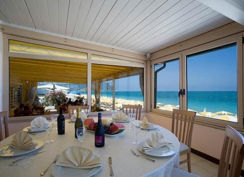 Salle à manger Photo