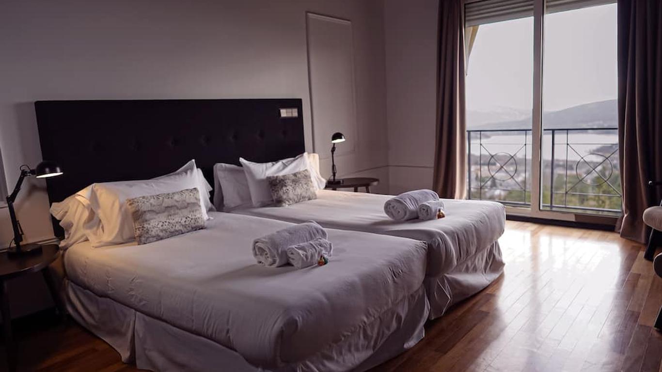 Hotel Hita 'Nature Experience'