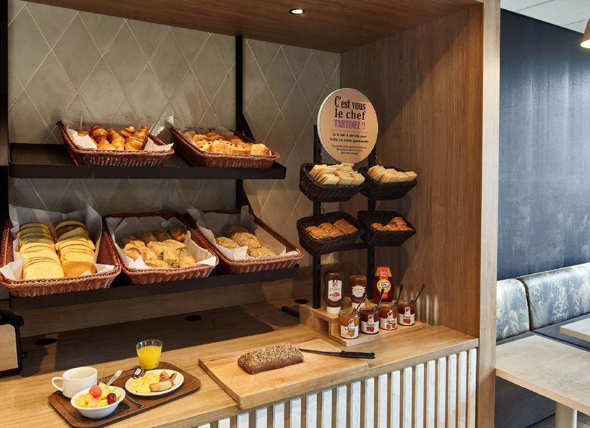 Buffet Photo
