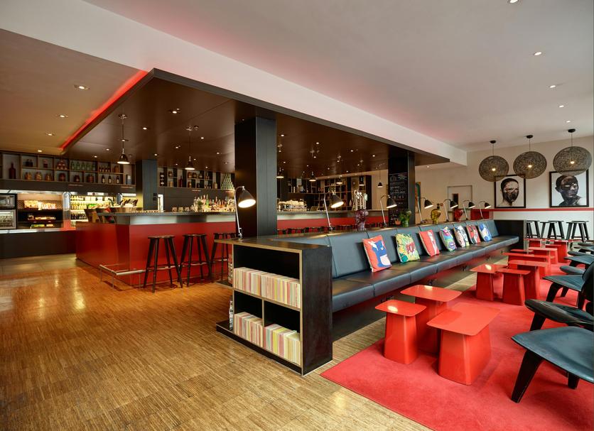 Bar Photo
