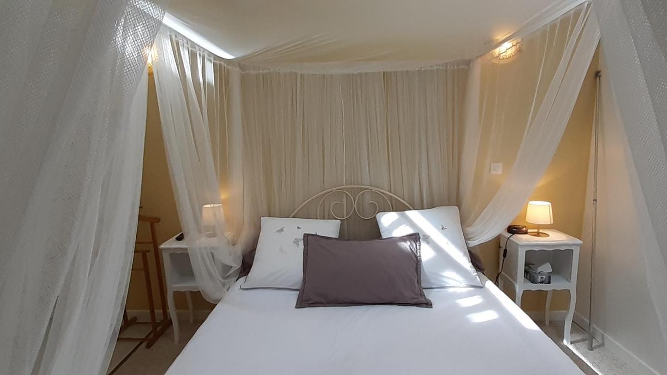 Chambre D'Hôtes Au Bois De Massier