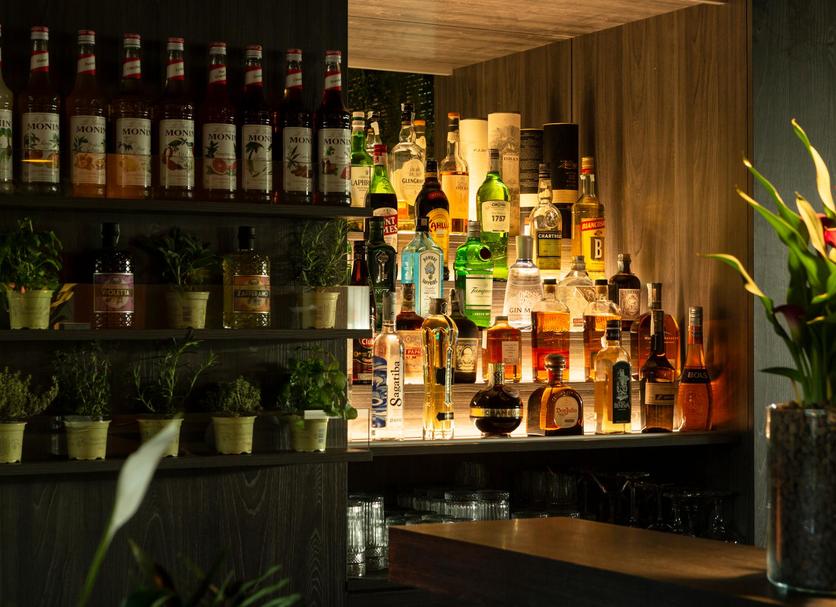 Bar Photo
