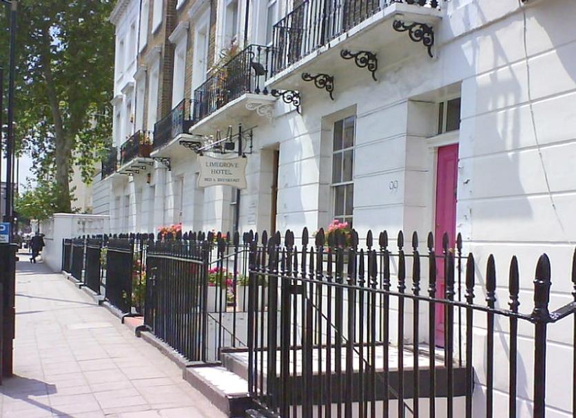Entrée de l’hôtel Photo