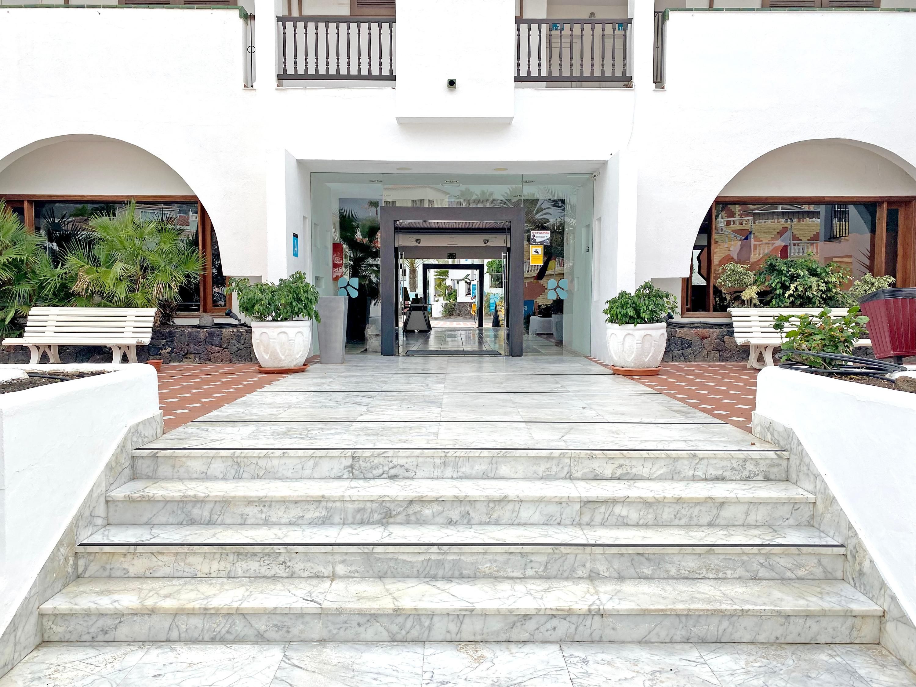 Entrée de l’hôtel