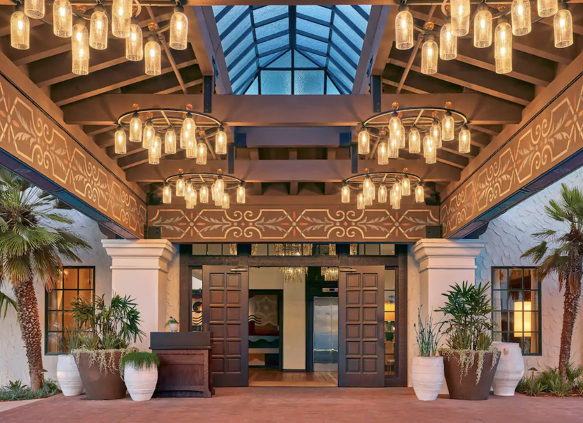 Entrée de l’hôtel Photo