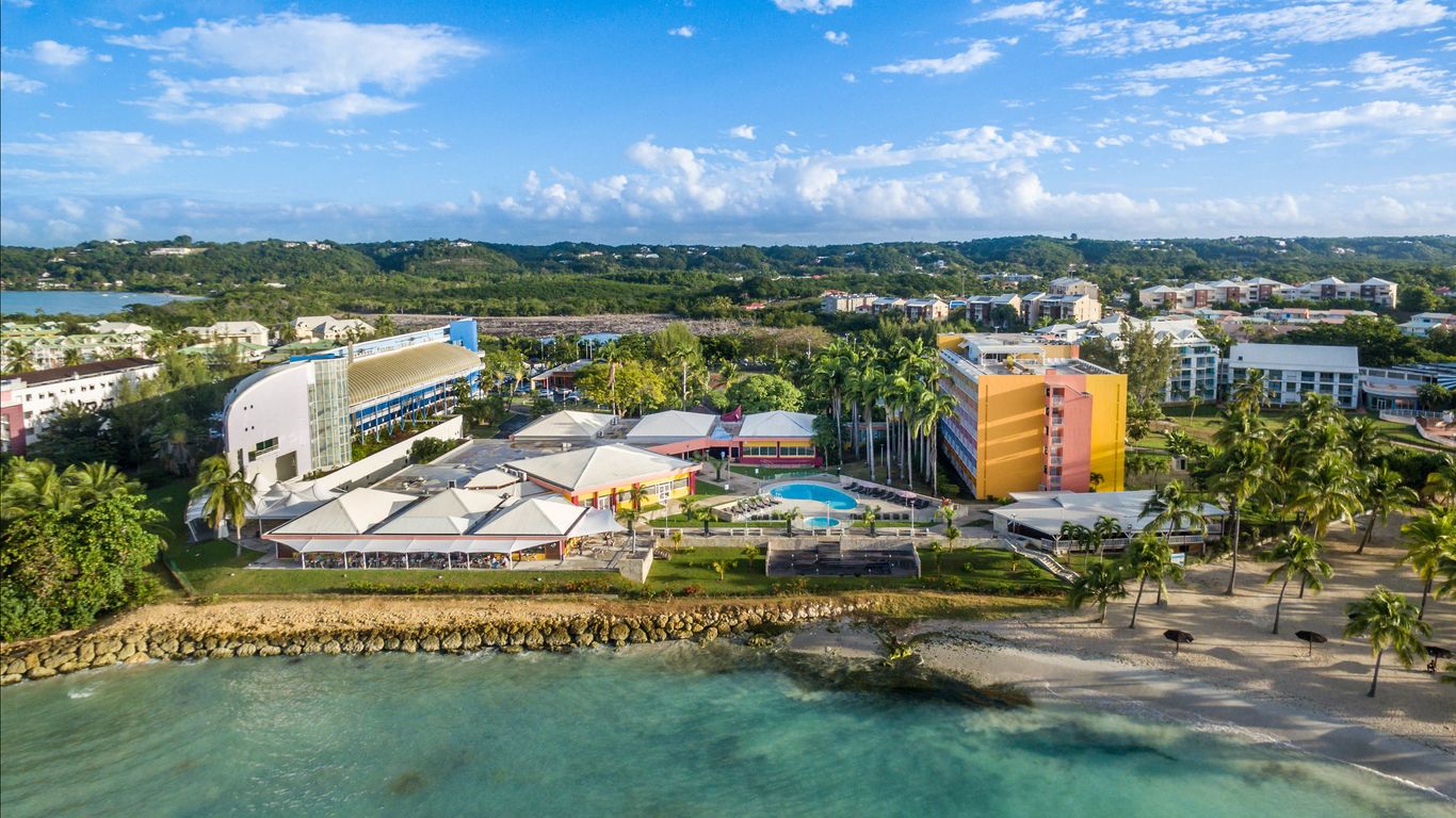 zenitude-h-tel-r-sidences-le-salako-partir-de-76-h-tels-le