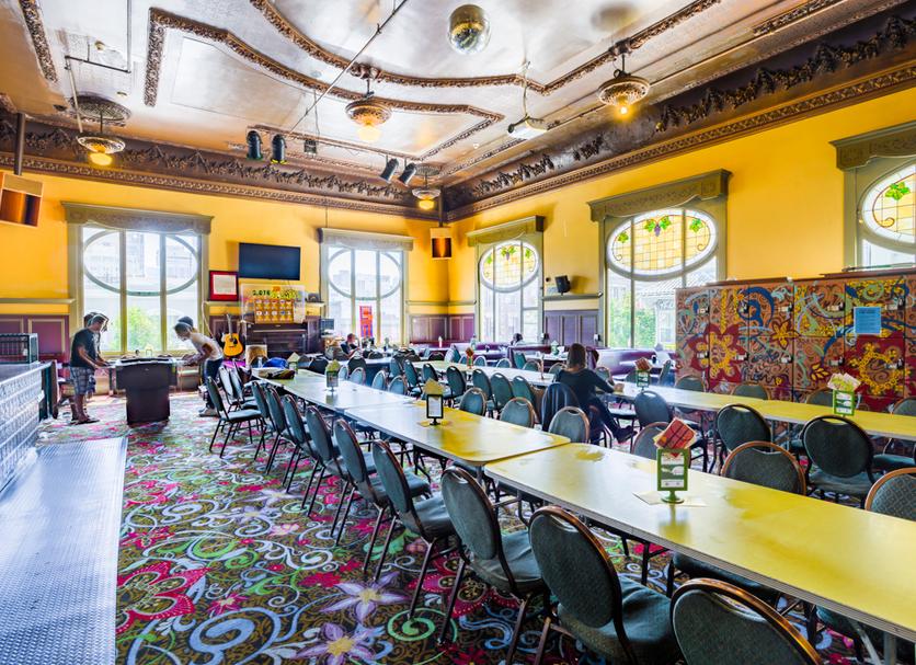 Restaurant Photo