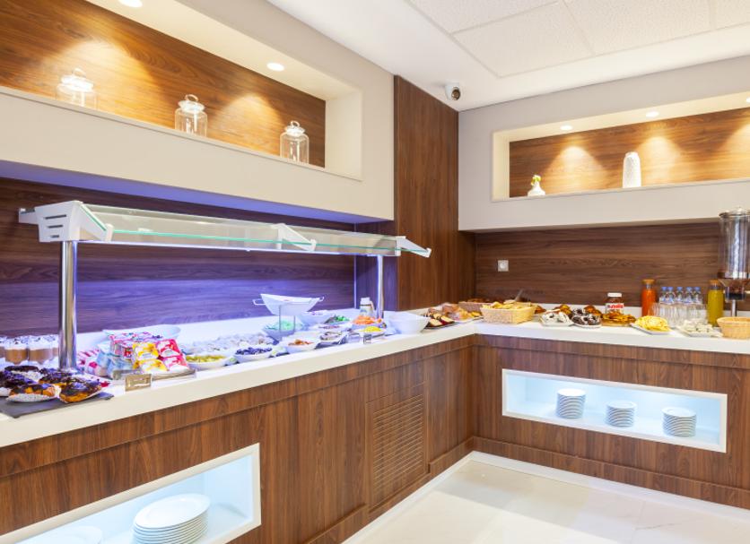 Buffet Photo