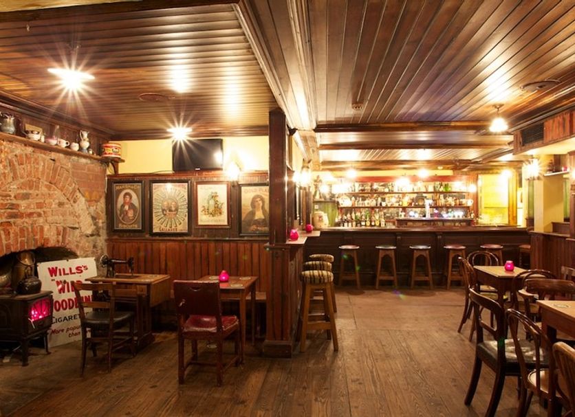 Bar Photo