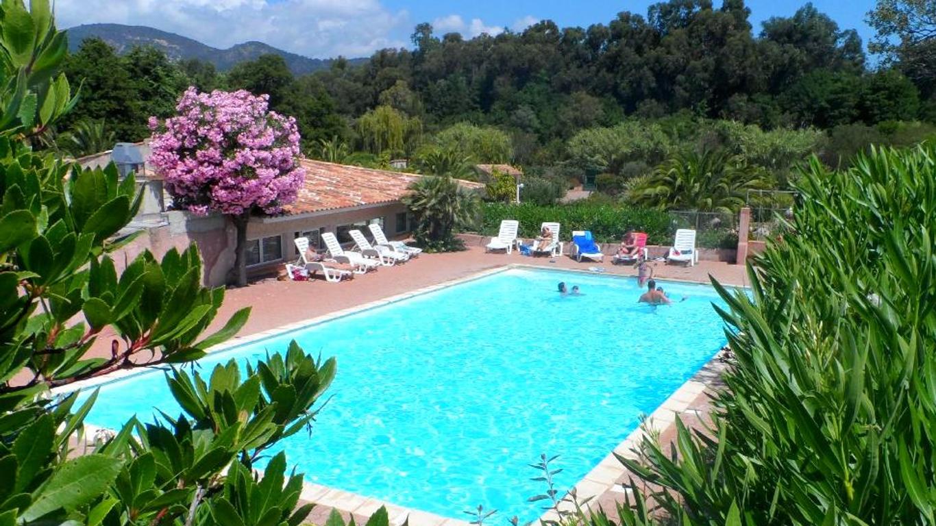 Olmuccio Hotel & Residence