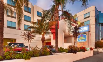 Best Western Plus Suites Hotel