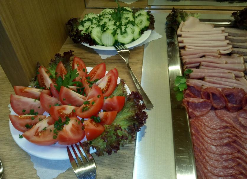 Buffet Photo