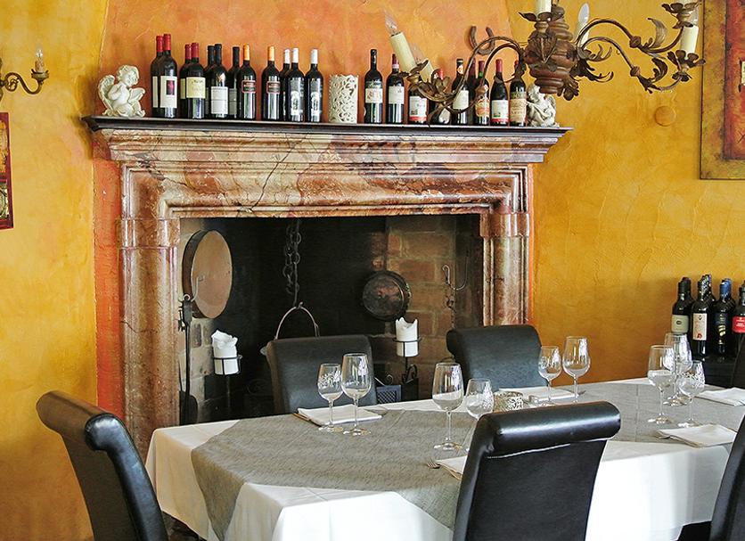 Restaurant Photo