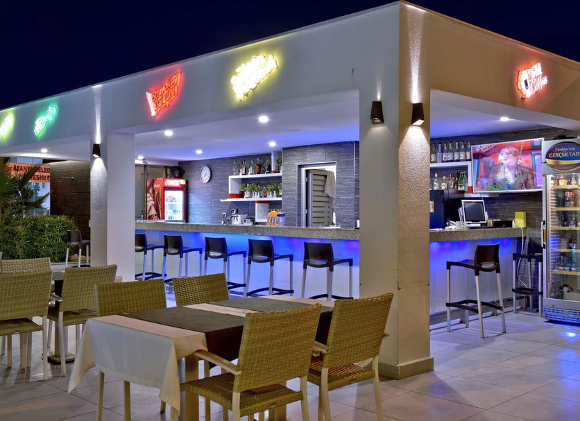 Bar Photo