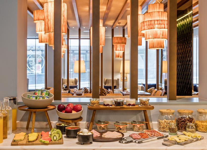 Buffet Photo
