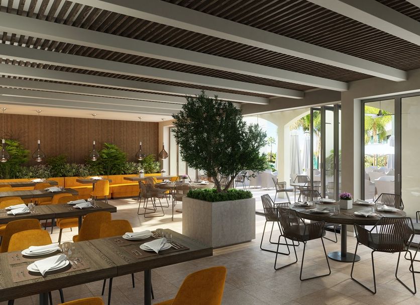 Restaurant Photo